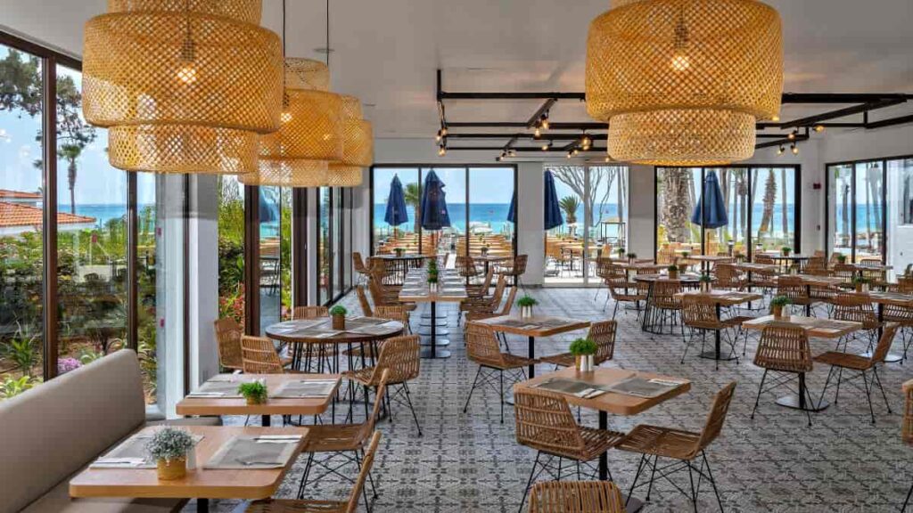 https://golftravelpeople.com/wp-content/uploads/2023/07/Leonardo-Plaza-Cypria-Maris-Beach-Paphos-Cyprus-Restaurants-and-Bars-2-1024x576.jpg