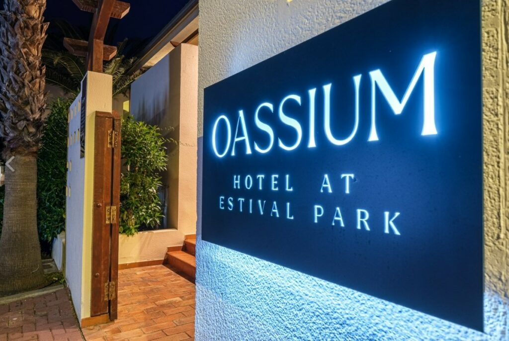 https://golftravelpeople.com/wp-content/uploads/2023/07/Oassium-Hotel-at-Estival-Park-5-1024x686.jpg