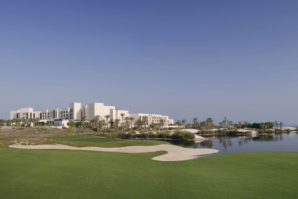 https://golftravelpeople.com/wp-content/uploads/2023/07/Park-Hyatt-Abu-Dhabi-Hotel-Villas-3.jpg
