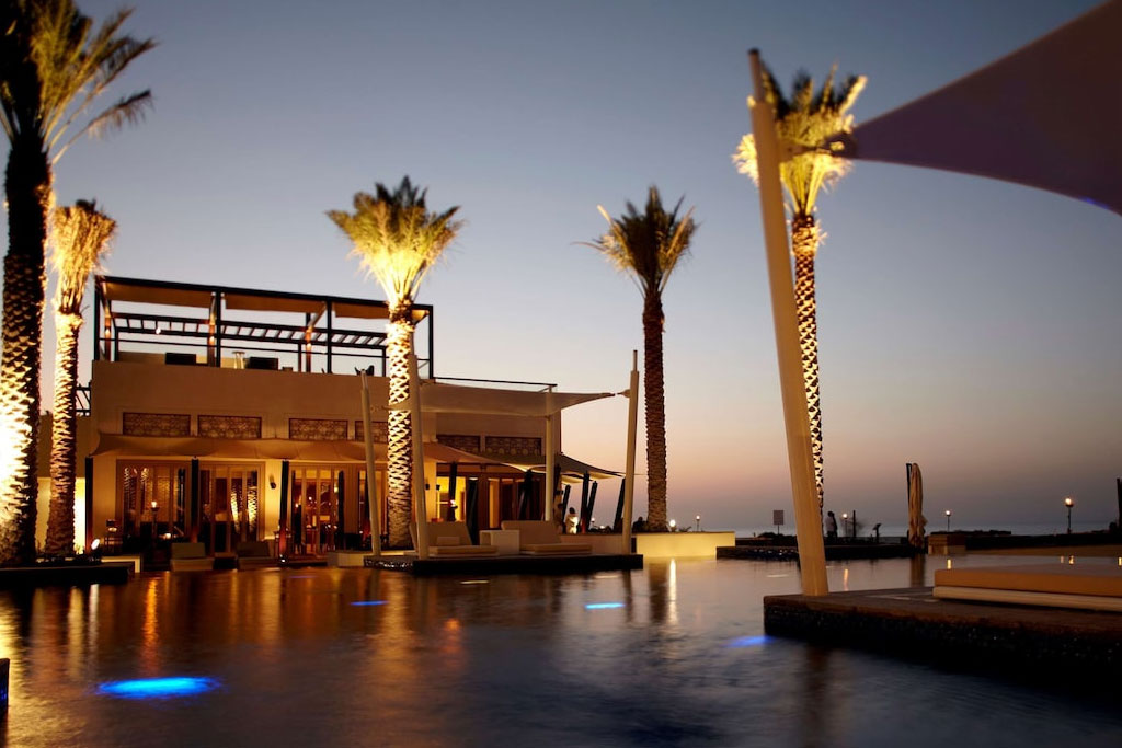 https://golftravelpeople.com/wp-content/uploads/2023/07/Park-Hyatt-Abu-Dhabi-Hotel-Villas-5.jpg