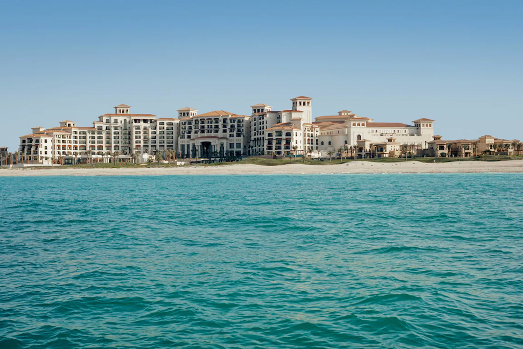 https://golftravelpeople.com/wp-content/uploads/2023/07/The-St.-Regis-Saadiyat-Island-Resort-Abu-Dhabi-3.jpg