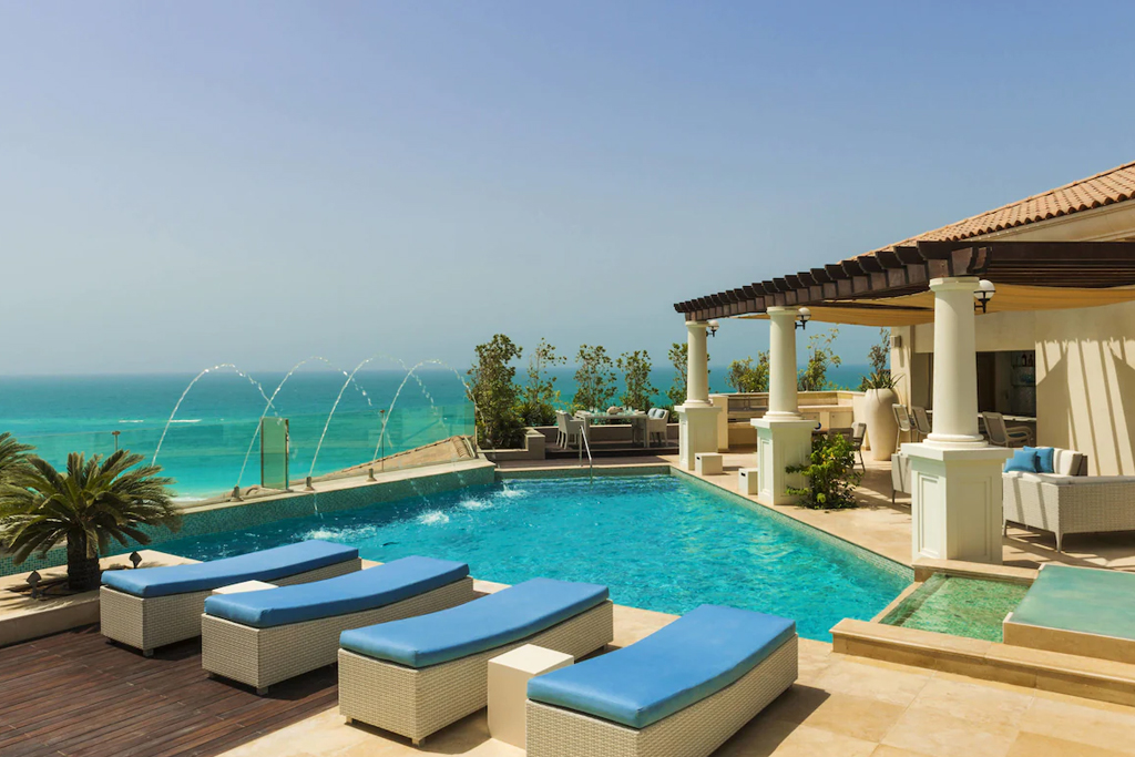 https://golftravelpeople.com/wp-content/uploads/2023/07/The-St.-Regis-Saadiyat-Island-Resort-Abu-Dhabi-9.jpg