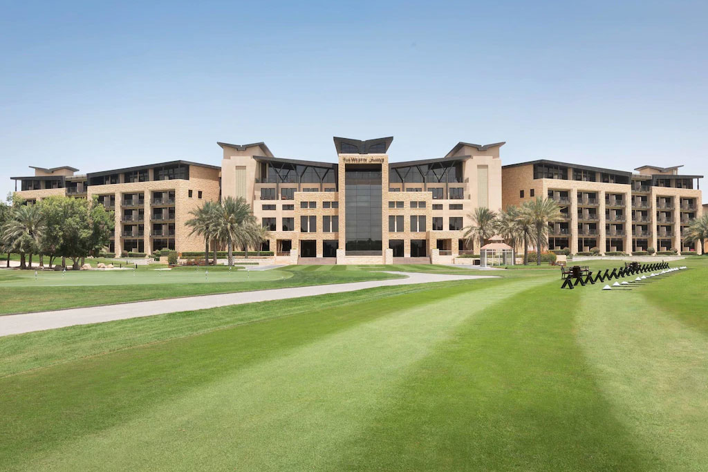 https://golftravelpeople.com/wp-content/uploads/2023/07/Westin-Abu-Dhabi-Golf-Resort-Spa-2.jpg