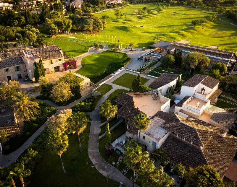 https://golftravelpeople.com/wp-content/uploads/2025/11/Golf-Pula-Mallorca-9.jpg