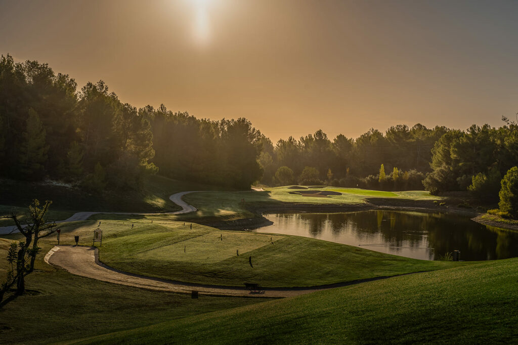 https://golftravelpeople.com/wp-content/uploads/2025/11/Golf-Son-Quint-Mallorca-8-1024x682.jpg