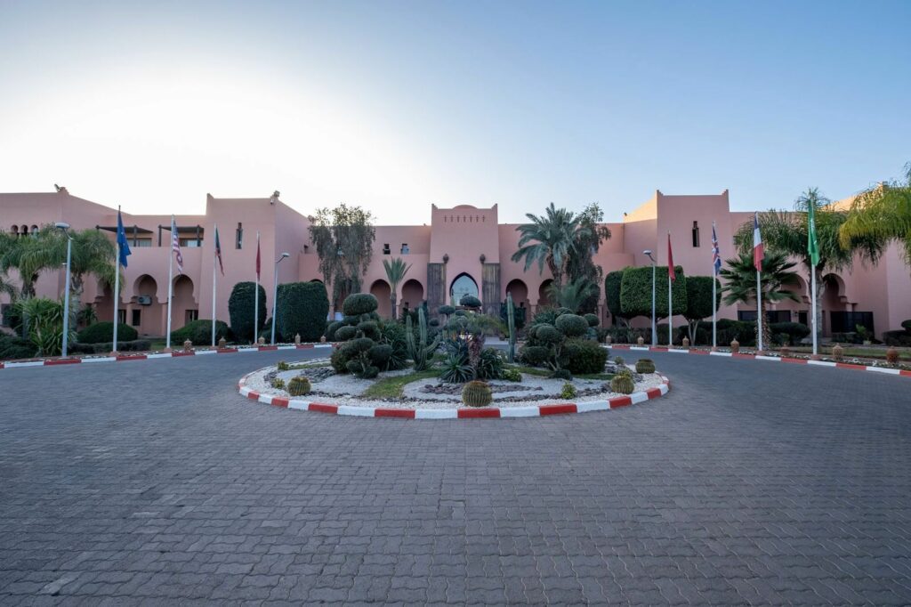 https://golftravelpeople.com/wp-content/uploads/2025/11/Kenzi-Menara-Palace-Marrakech-Morocco-2-1024x682.jpg