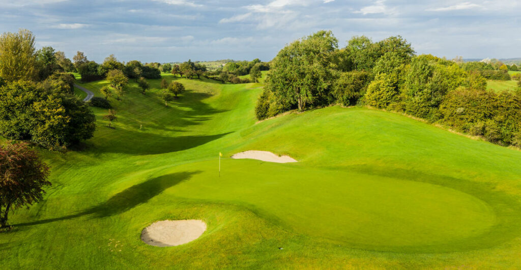 https://golftravelpeople.com/wp-content/uploads/2025/12/Esker-Hills-Golf-Club-Tullamore-Co-Offaly_TI7POH-1024x531.jpg