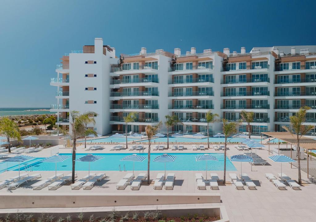 https://golftravelpeople.com/wp-content/uploads/2026/01/Dom-Pedro-Residences-Vilamoura-6.jpg