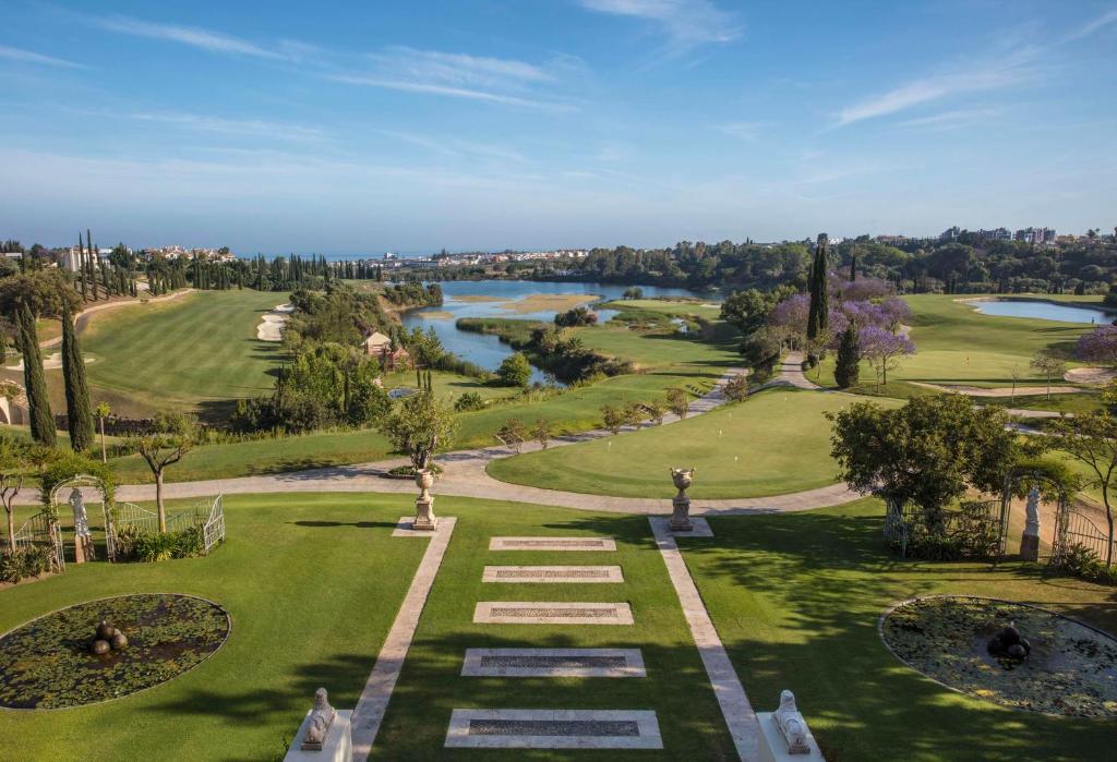 Anantara Villa Padierna Palace 5*