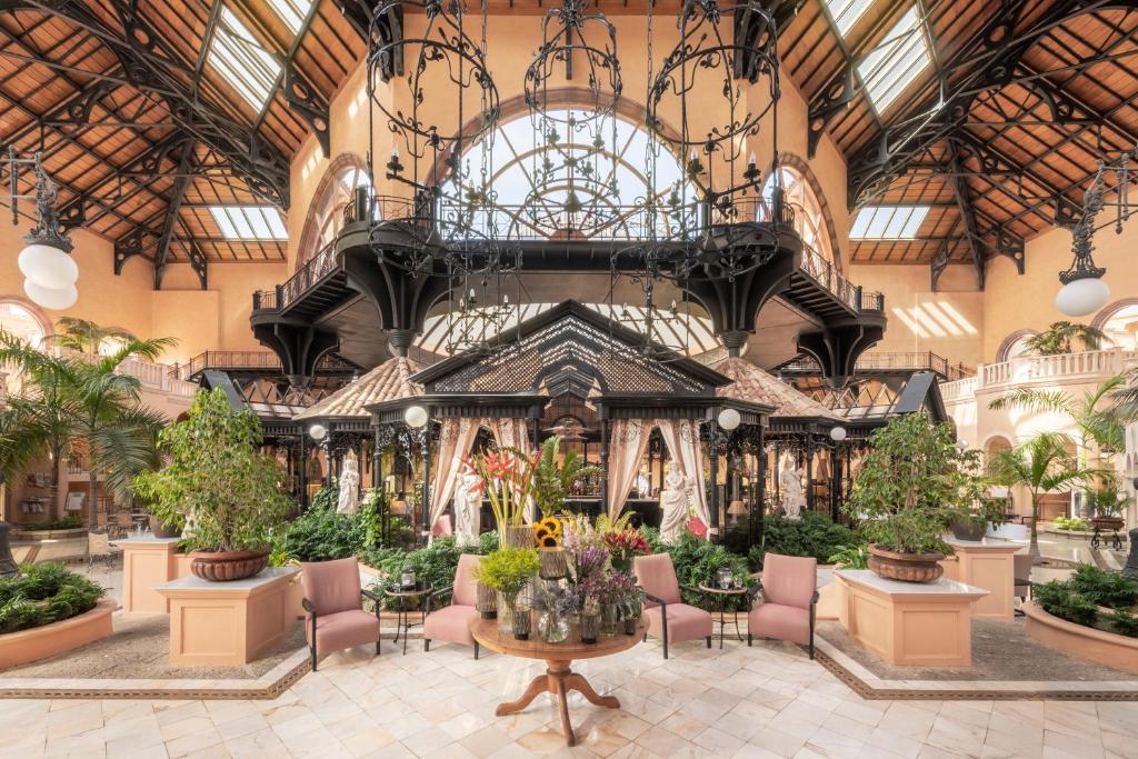 Hotel Bahia del Duque 5*