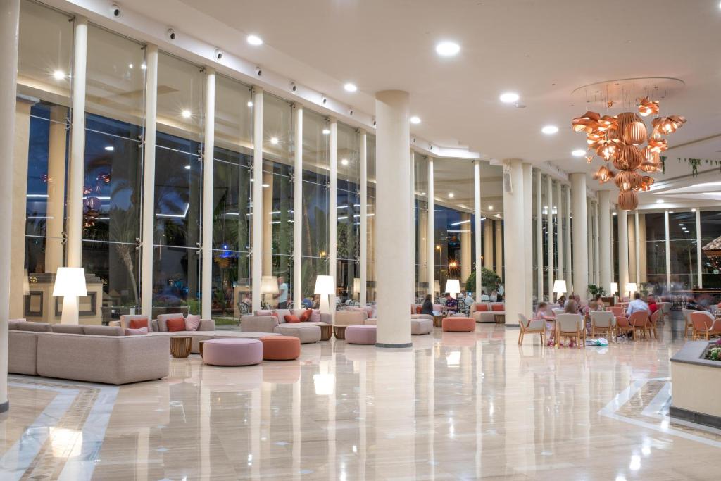 GF Gran Costa Adeje 5*