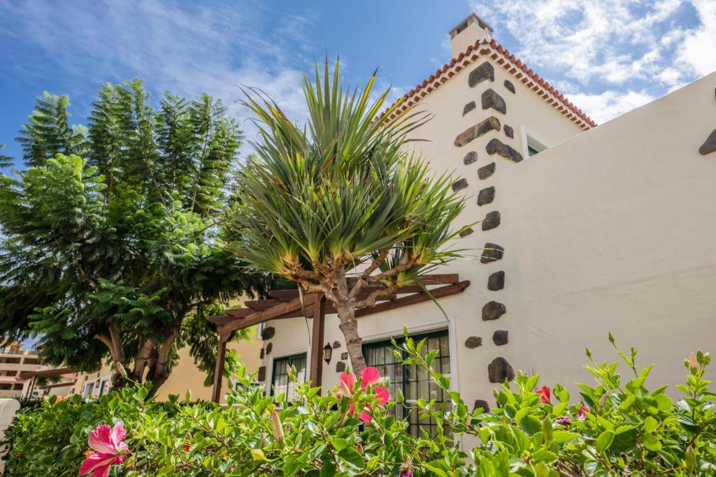 GF Isabel Adeje Tenerife 4*
