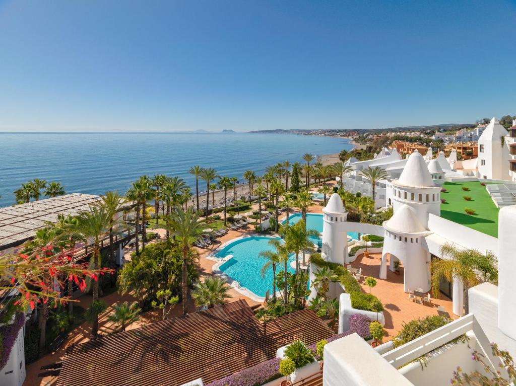 H10 Estepona Palace 4*