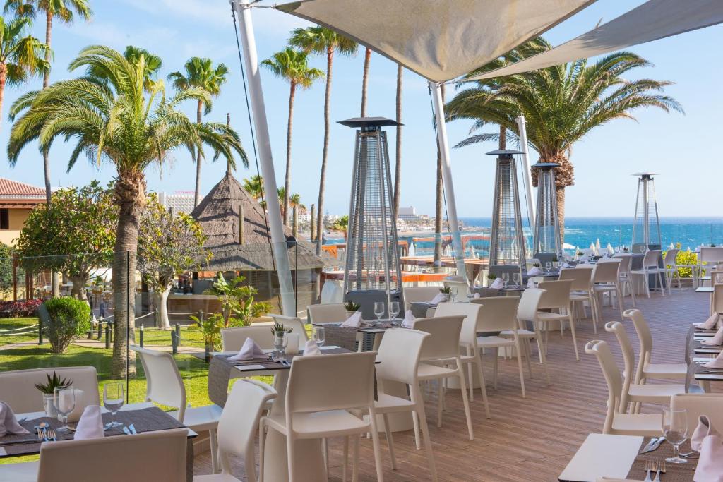 Iberostar Waves Bouganville Playa 4*