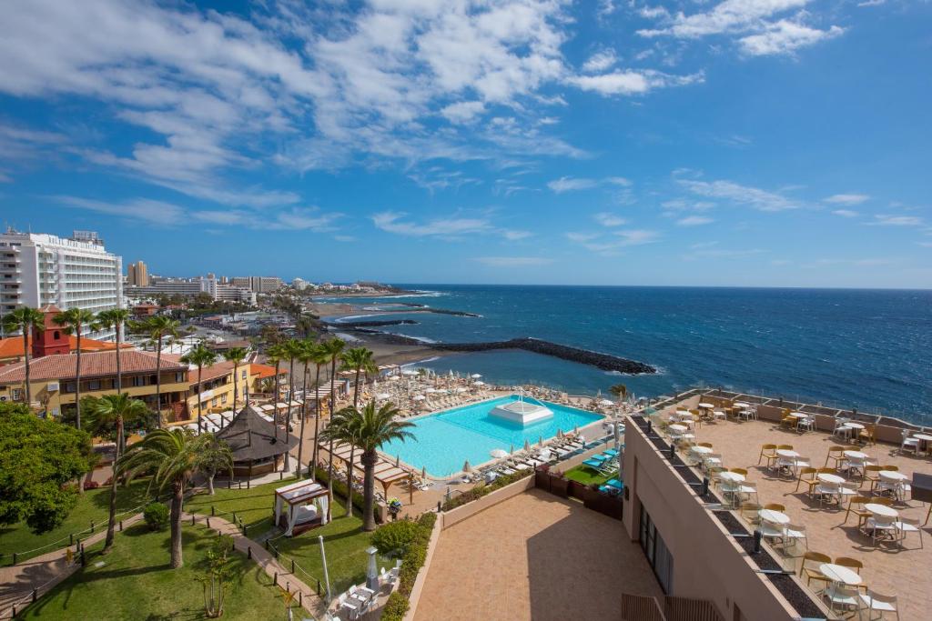 Iberostar Waves Bouganville Playa 4*