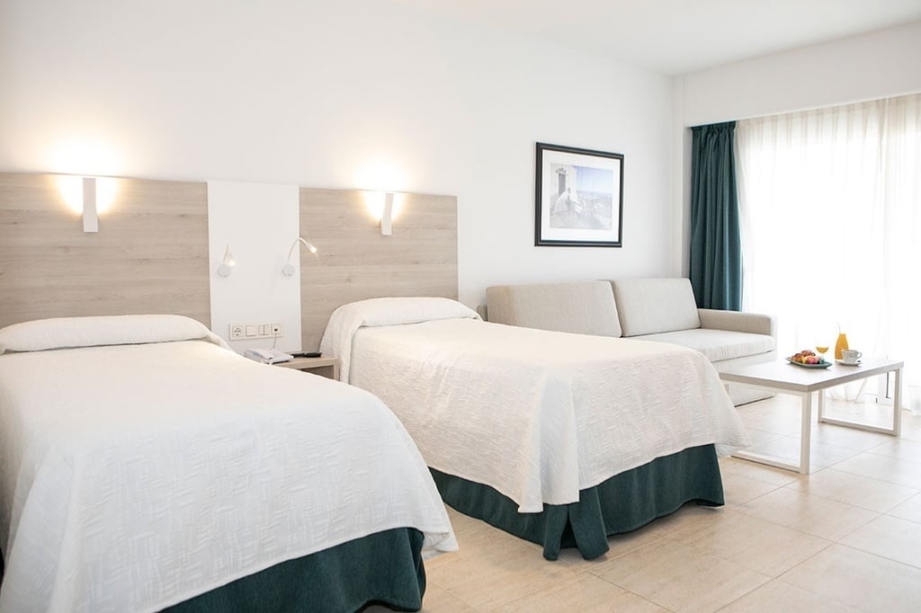 Pyr Fuengirola Apartments