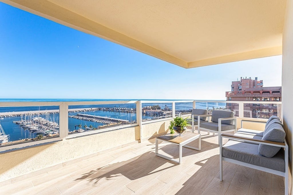 Pyr Fuengirola Apartments