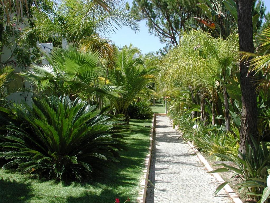 Ria Park Garden Hotel 4*