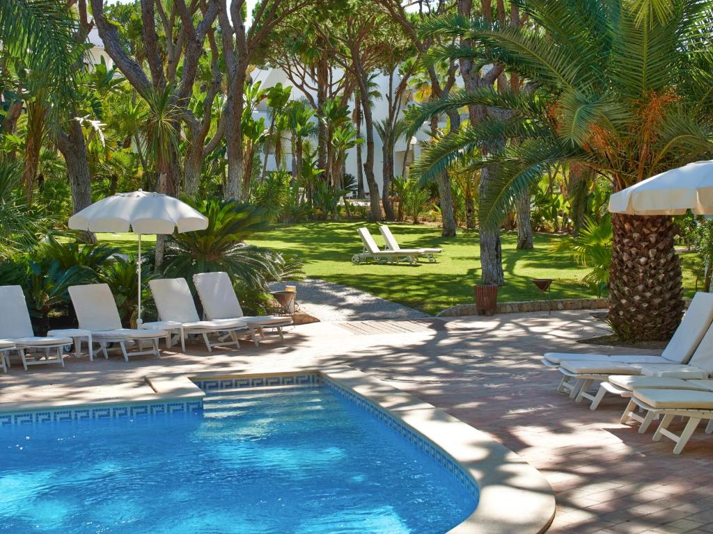 Ria Park Garden Hotel 4*
