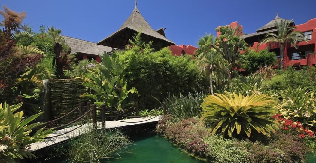 Asia Gardens Hotel & Thai Spa, a Royal Hideaway Hotel 5*