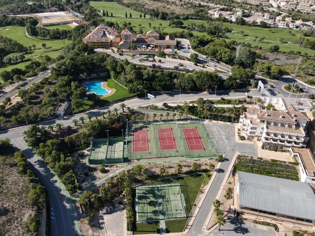 Hotel Golf Campoamor 4*